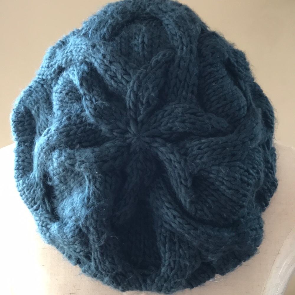 Hat - Picture 2 of 3